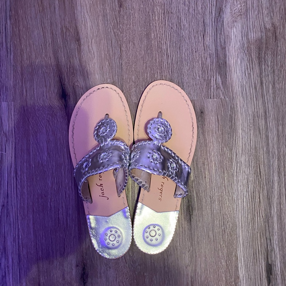 Silver Jack Rogers Women’s/kids  Sandals size 4